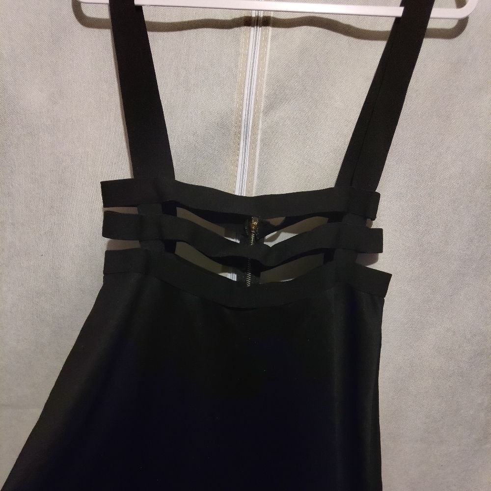 Stretchy suspender skater skirt